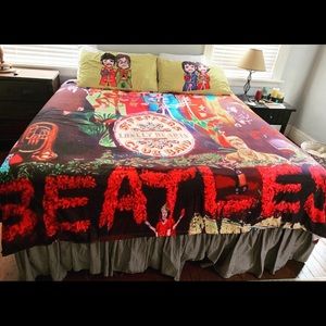 Sgt. Pepper’s Lonely Hearts Club Band Bedsheets!